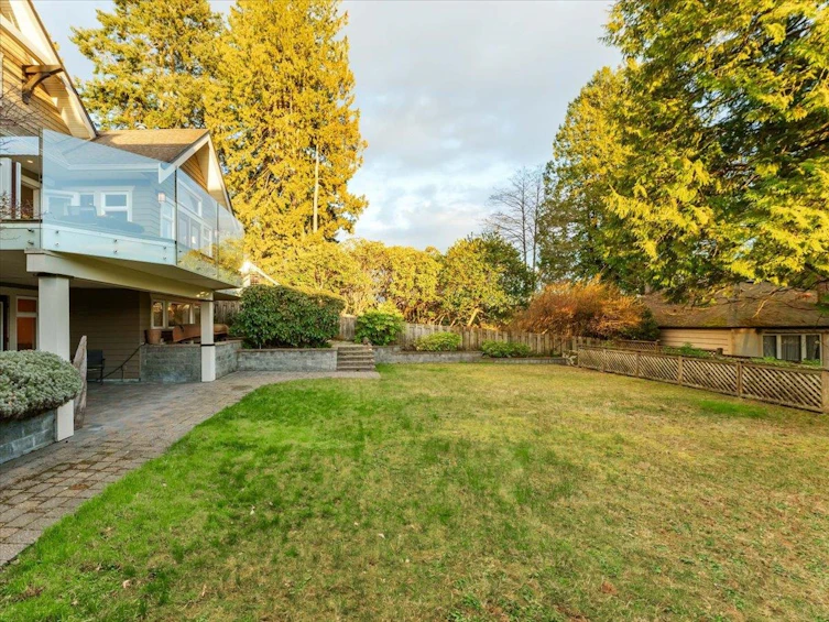 2618 Lawson Avenue, West Vancouver, BC, V7V 2G2 - 33