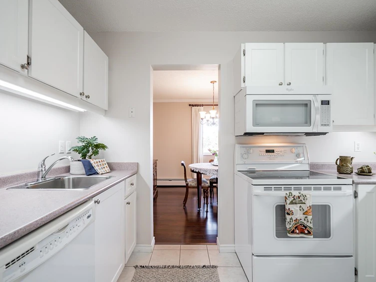 303-10220 Ryan Road, Richmond, BC, V7A 4R1 - 11