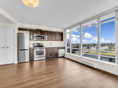 1009-4815 Eldorado Mews - 4