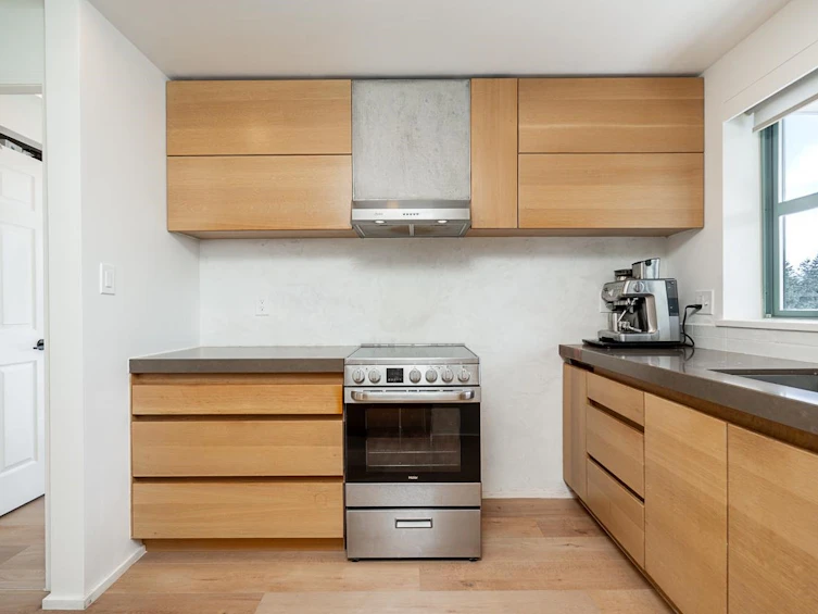 1102-200 Newport Drive, Port Moody, BC, V3H 5B7 - 11