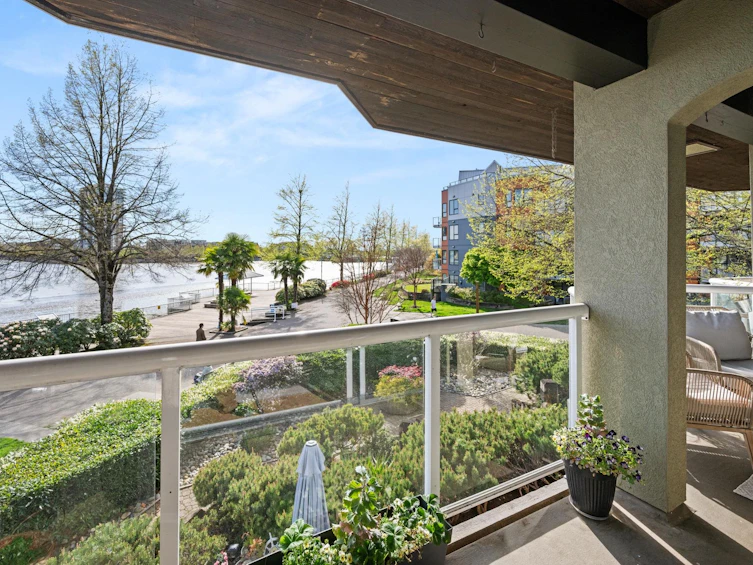 211-31 Reliance Court, New Westminster, BC, V3M 6C6 - 30