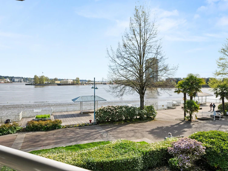 211-31 Reliance Court, New Westminster, BC, V3M 6C6 - 3