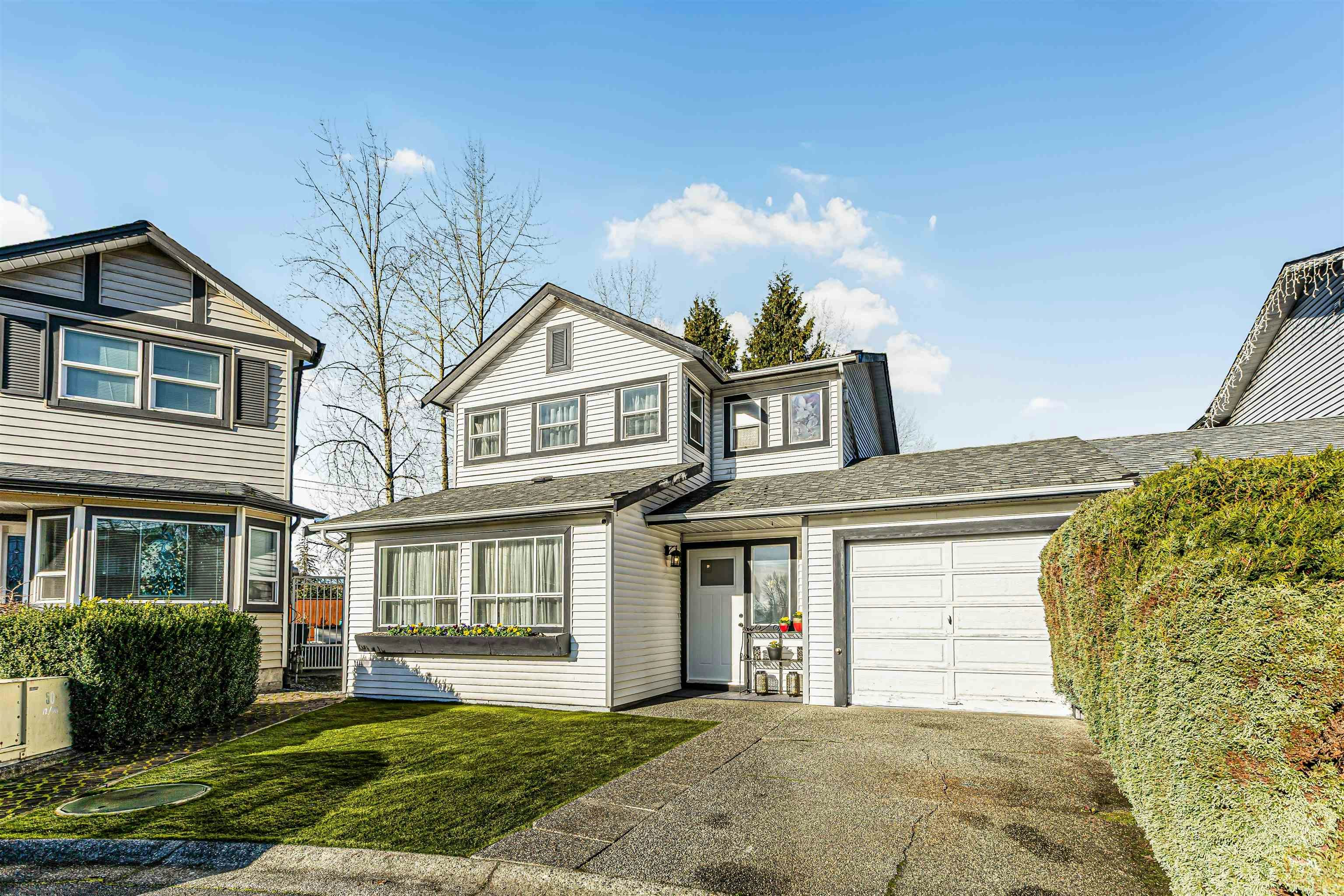 For Sale: 15-11125 232nd Street, Maple Ridge, BC - REW