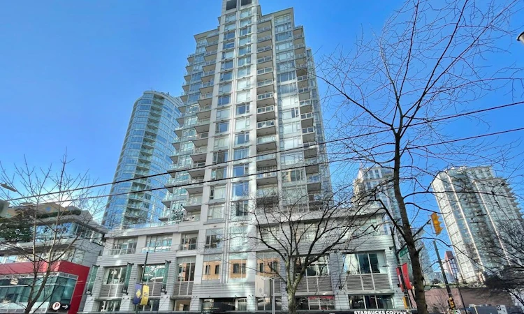 703-480 Robson Street