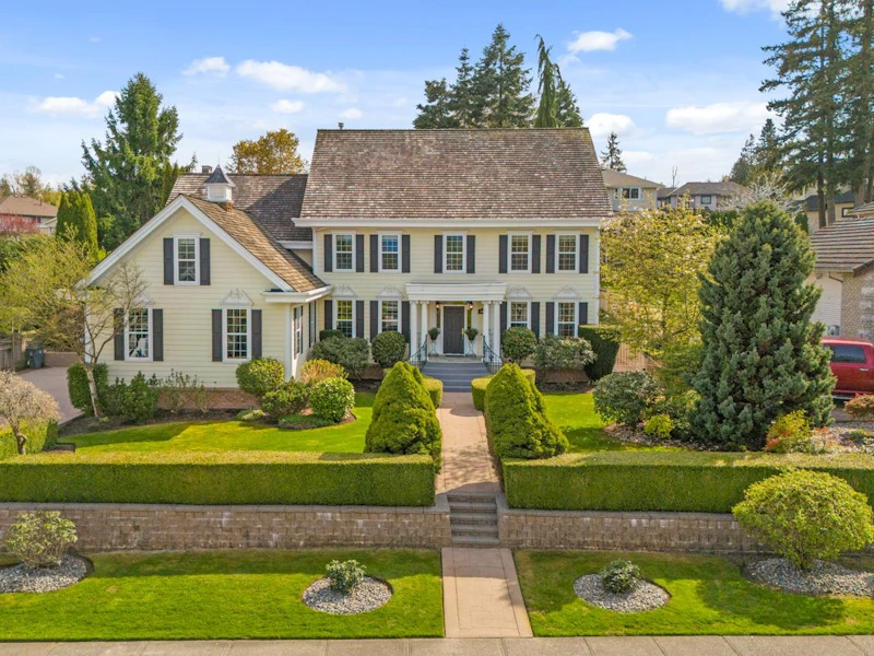 18012 99a Avenue, Surrey BC V4N 4V6