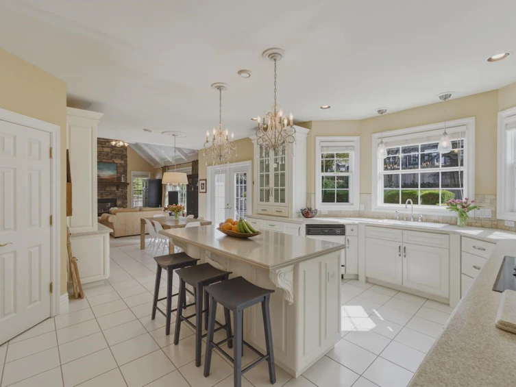 18012 99a Avenue, Surrey, BC, V4N 4V6 - 10