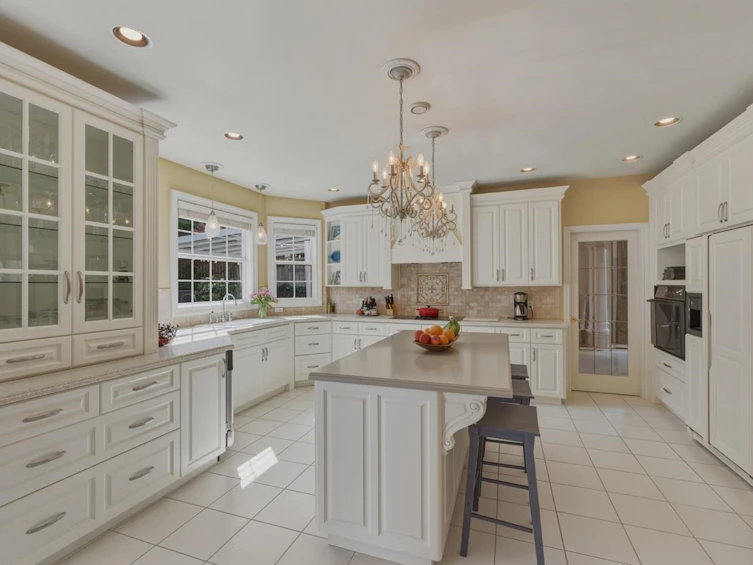 18012 99a Avenue, Surrey, BC, V4N 4V6 - 8