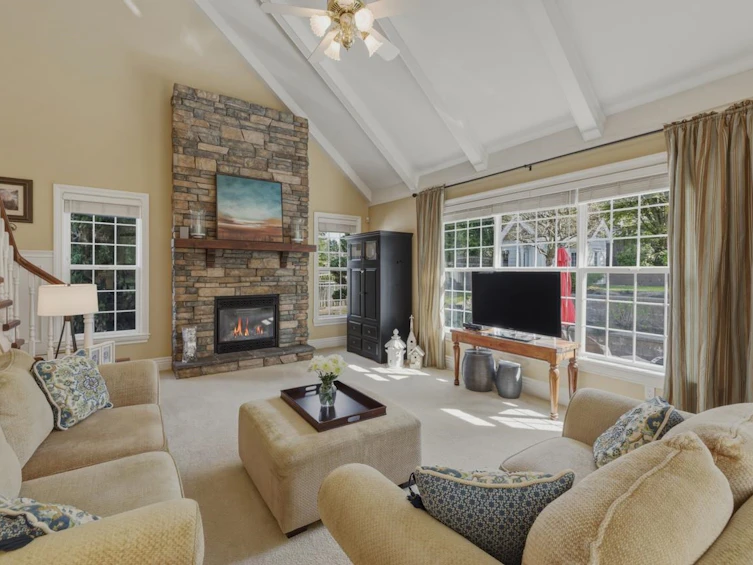 18012 99a Avenue, Surrey, BC, V4N 4V6 - 14