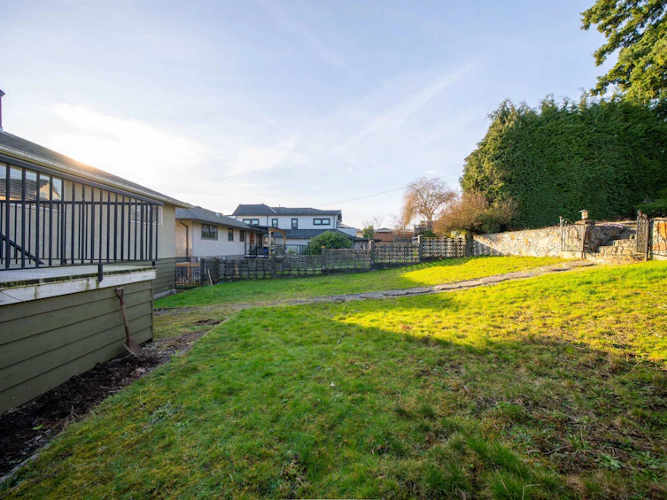 2321 Harrison Drive, Vancouver, BC, V5P 2P7 - 32