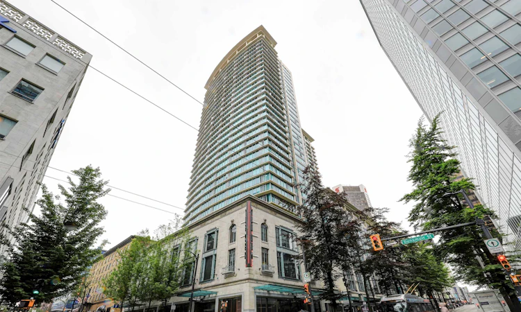 2611-610 Granville Street