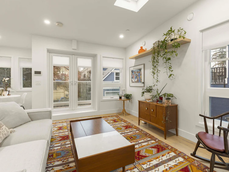 517 E 11th Avenue, Vancouver, BC, V5T 2E1 - 5