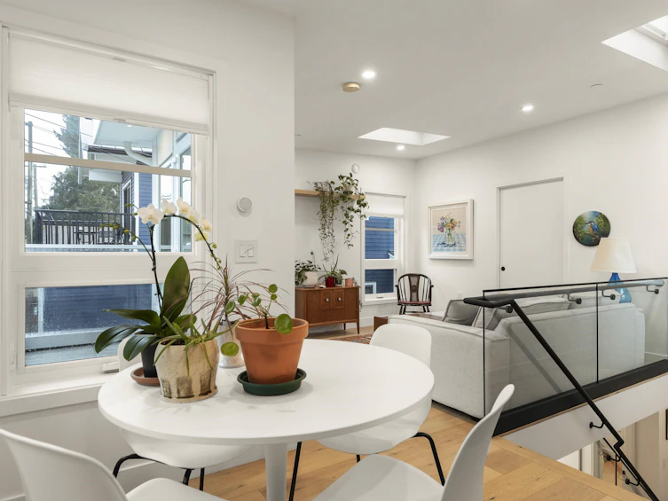 517 E 11th Avenue, Vancouver, BC, V5T 2E1 - 12