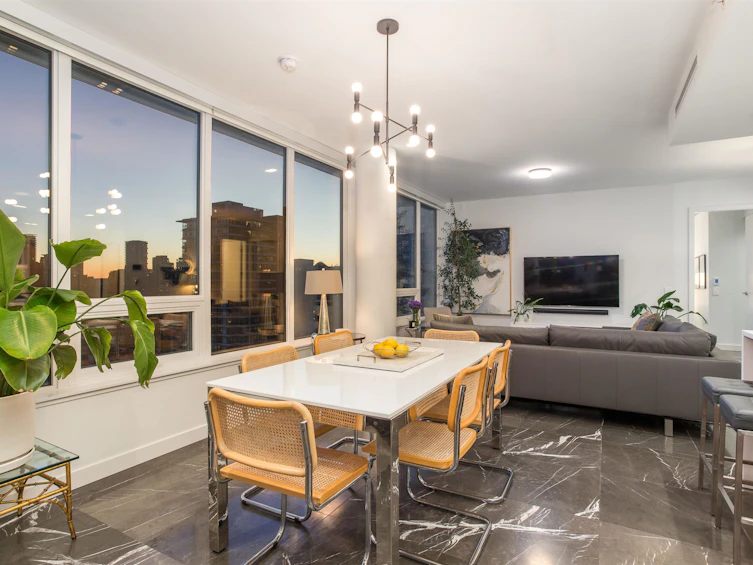 2004-885 Cambie Street, Vancouver, BC, V6B 0R6