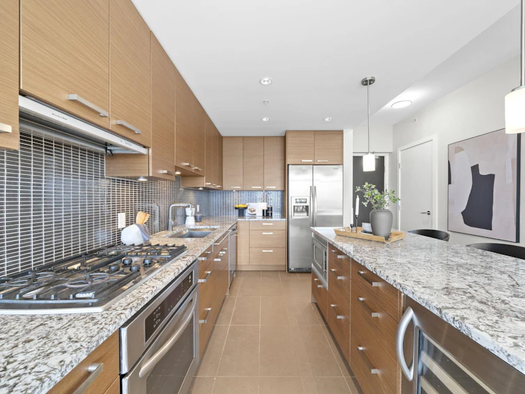 1701-6188 Wilson Avenue, Burnaby, BC, V5H 0A5 - 3