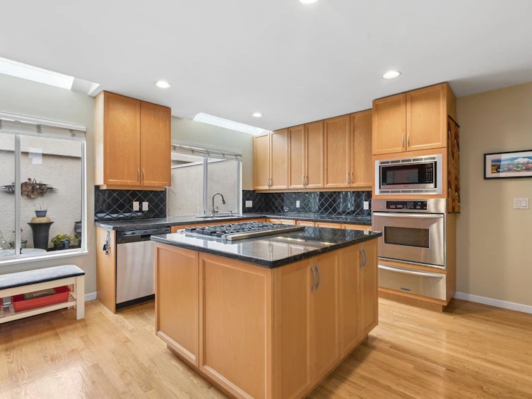 2333 Bellevue Avenue, West Vancouver, BC, V7V 1C9 - 13