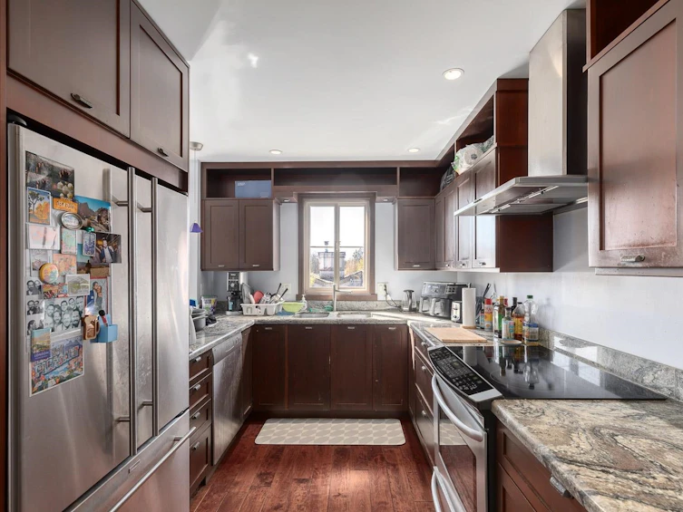 34-2375 W Broadway, Vancouver, BC, V6K 2E6 - 9