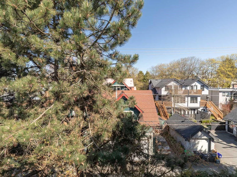 34-2375 W Broadway, Vancouver, BC, V6K 2E6 - 12