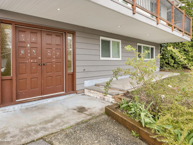 11573 84a Avenue, Delta, BC, V4C 2S5 - 29