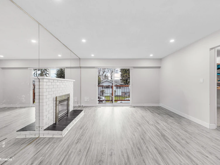11573 84a Avenue, Delta, BC, V4C 2S5 - 3