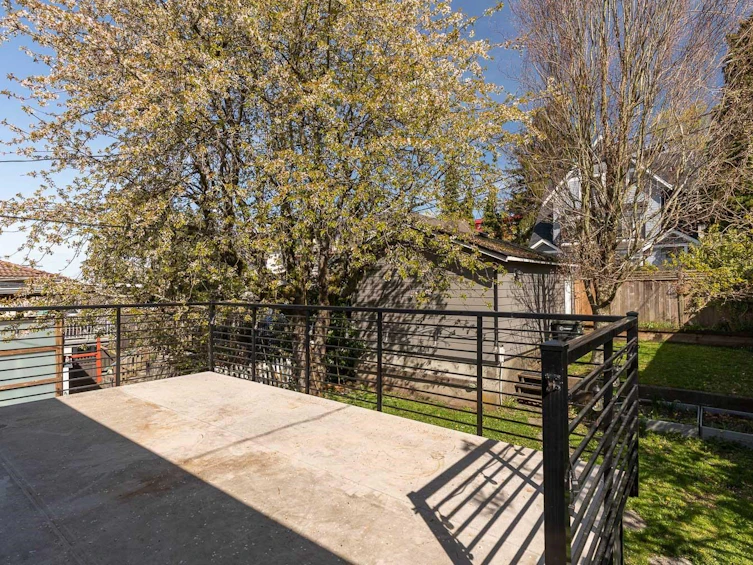 3853 Frances Street, Burnaby, BC, V5C 2P1 - 14