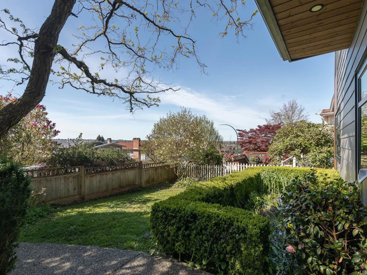 3853 Frances Street, Burnaby, BC, V5C 2P1 - 28