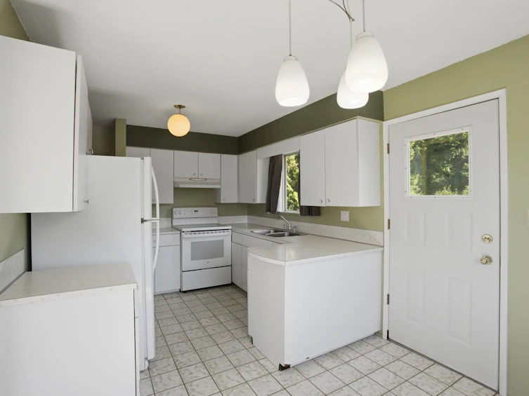 9071 Pemberton Place, Delta, BC, V4C 3J6 - 5