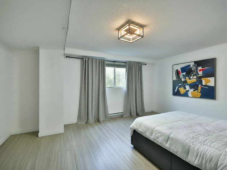 5727 Trail Avenue, Sechelt, BC, V7Z 0H8 - 22