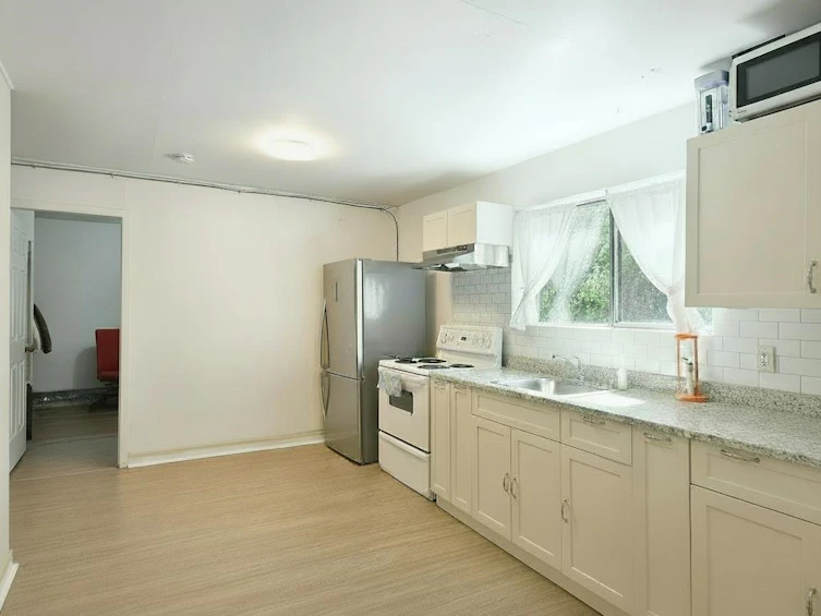 5727 Trail Avenue, Sechelt, BC, V7Z 0H8 - 19