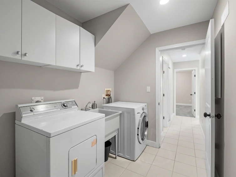 4127 Oxford Street, Burnaby, BC, V5C 1C8 - 27