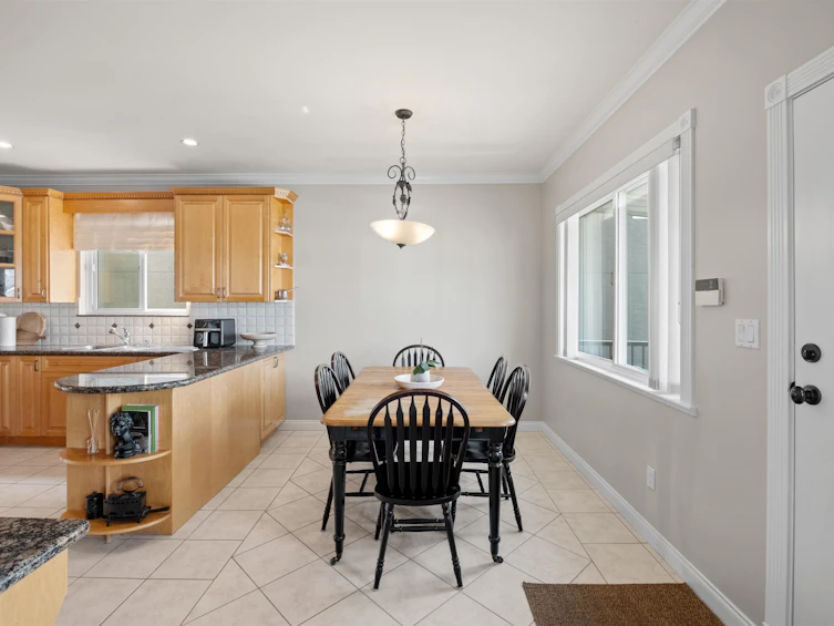 4127 Oxford Street, Burnaby, BC, V5C 1C8 - 14