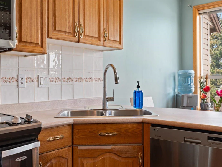 401-2772 Clearbrook Road, Abbotsford, BC, V2T 6N6 - 18