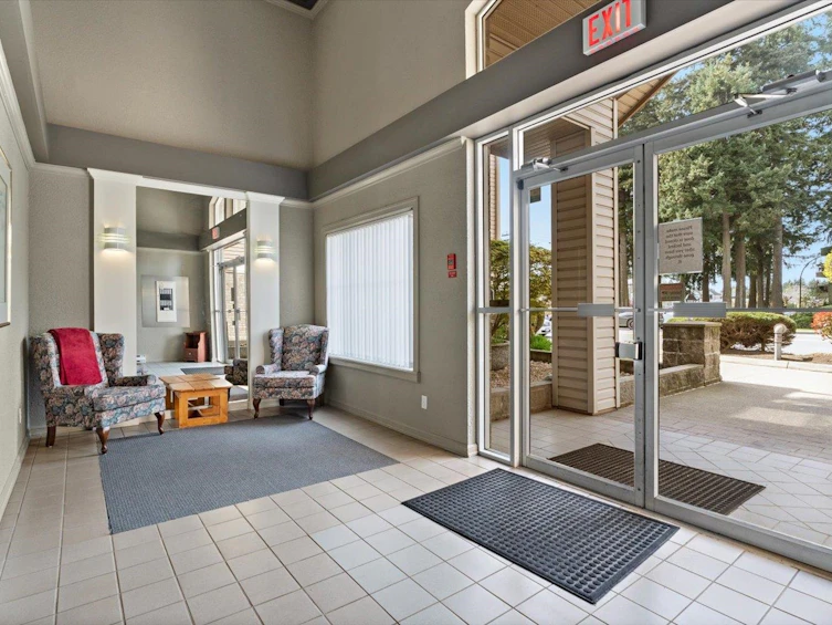 401-2772 Clearbrook Road, Abbotsford, BC, V2T 6N6 - 4