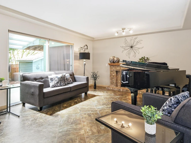 6022 187 Street, Surrey, BC, V3S 7P3 - 9