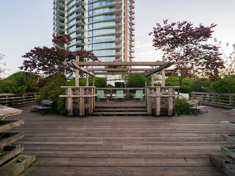 305-210 Salter Street, New Westminster, BC, V3M 0J9 - 23