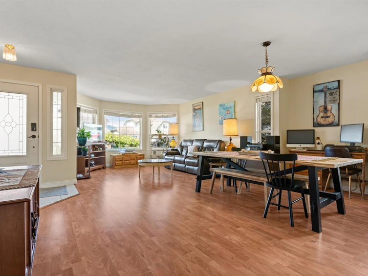 5648 Carter Road, Chilliwack, BC, V2R 3J9 - 3