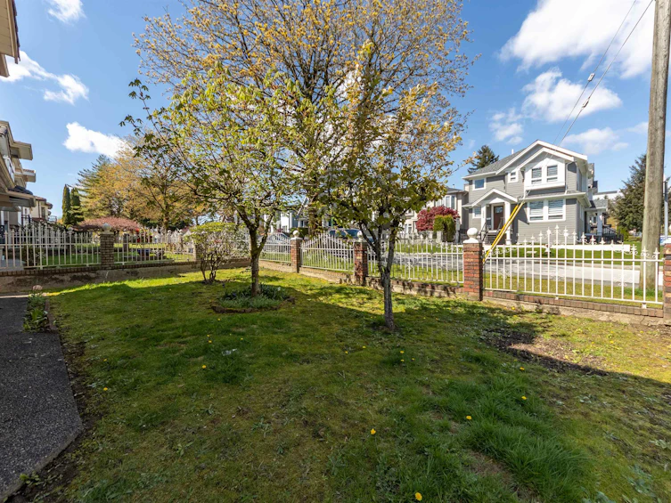 4355 Macdonald Avenue, Burnaby, BC, V5G 2Z8 - 28