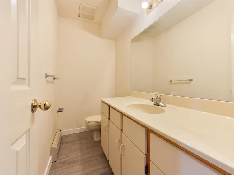4355 Macdonald Avenue, Burnaby, BC, V5G 2Z8 - 23