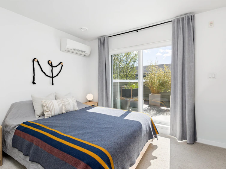 2-265 E 8th Street, North Vancouver, BC, V7L 1Y9 - 17