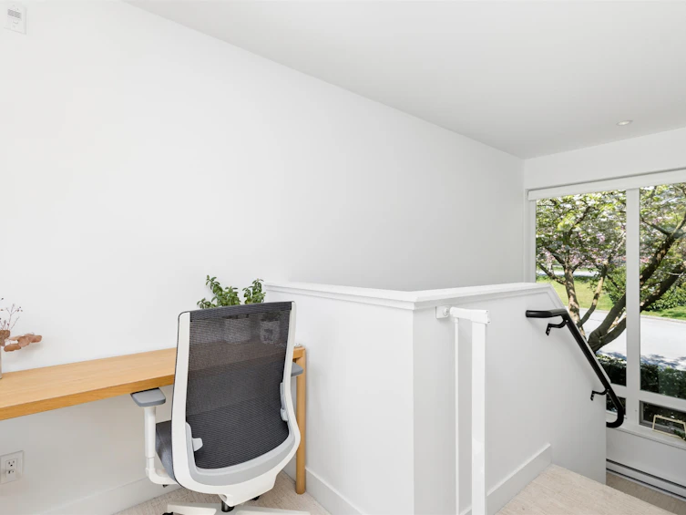 2-265 E 8th Street, North Vancouver, BC, V7L 1Y9 - 25