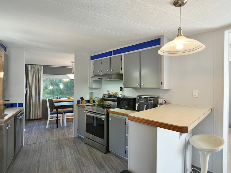 4485 Stalashen Drive, Sechelt, BC, V7Z 0B3 - 8