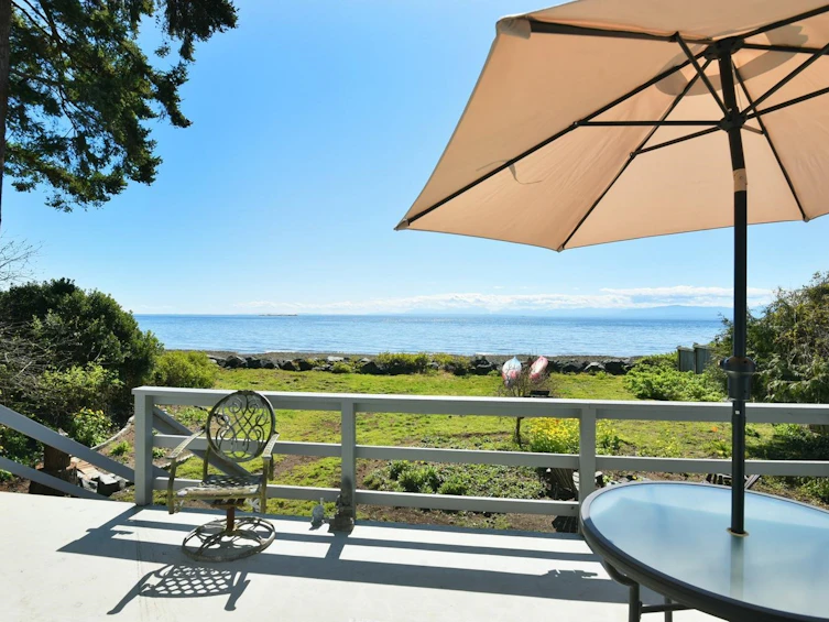 4485 Stalashen Drive, Sechelt, BC, V7Z 0B3 - 3