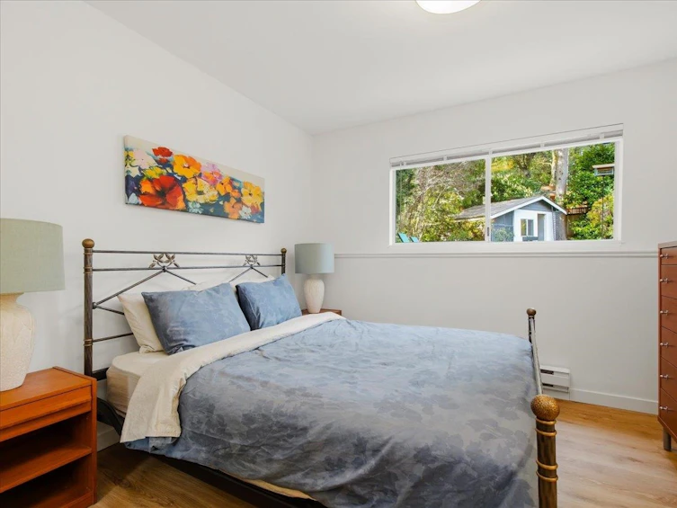 1392 Chamberlain Drive, North Vancouver, BC, V7K 1P6 - 22