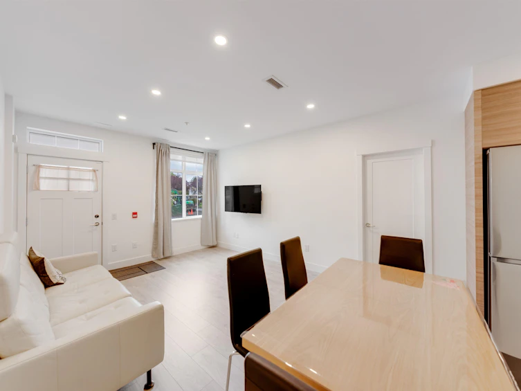 9-8888 Spires Road, Richmond, BC, V6Y 0L9 - 8