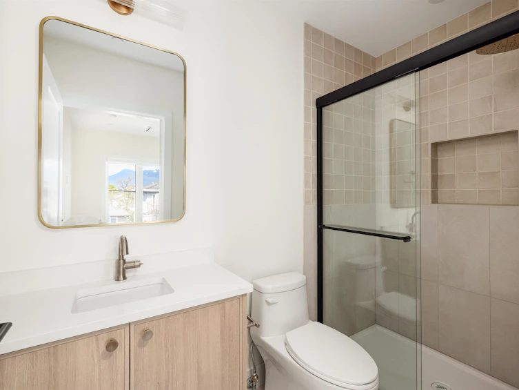 3143 E 19 Avenue, Vancouver, BC, V5M 2T2 - 17