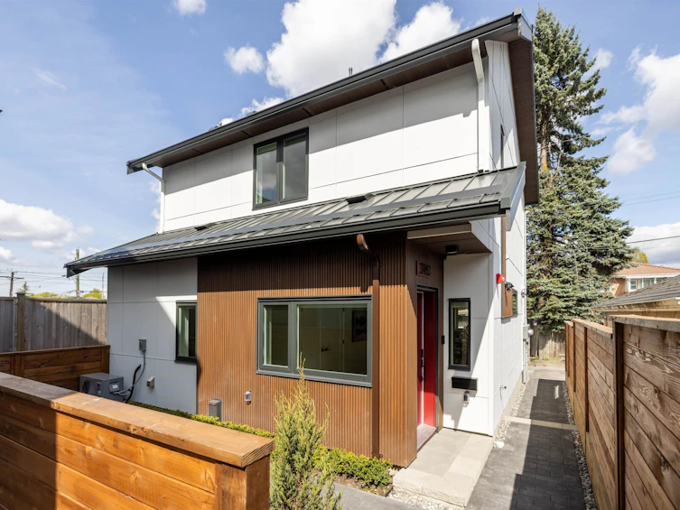3143 E 19 Avenue, Vancouver, BC, V5M 2T2 - 19