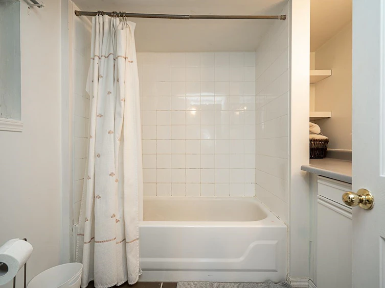 1623 E 12th Avenue, Vancouver, BC, V5N 2A2 - 30