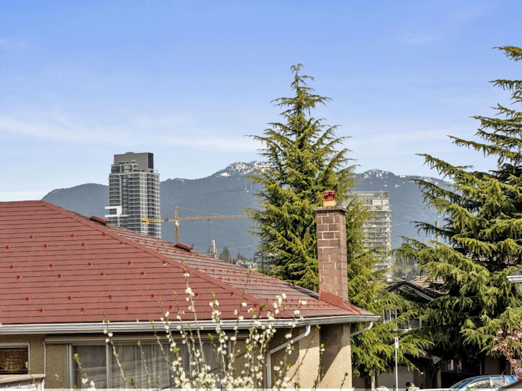 5111 Laurel Street, Burnaby, BC, V5G 1M8 - 38