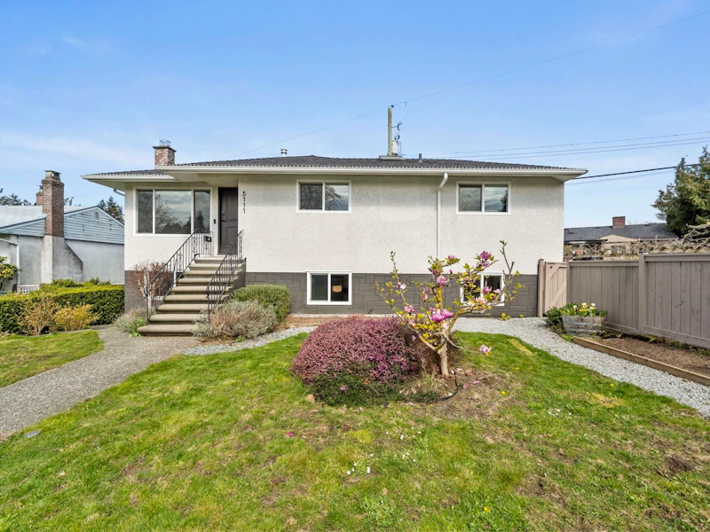 5111 Laurel Street, Burnaby BC V5G 1M8