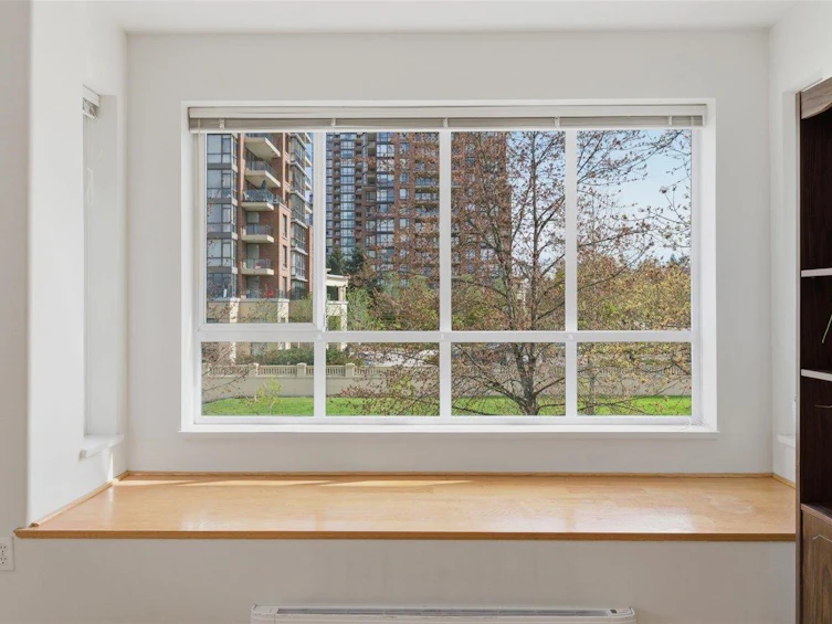 307-6745 Station Hill Court, Burnaby, BC, V3N 4Z4 - 5