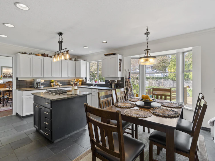 1618 Draycott Road, North Vancouver, BC, V7J 1W4 - 5